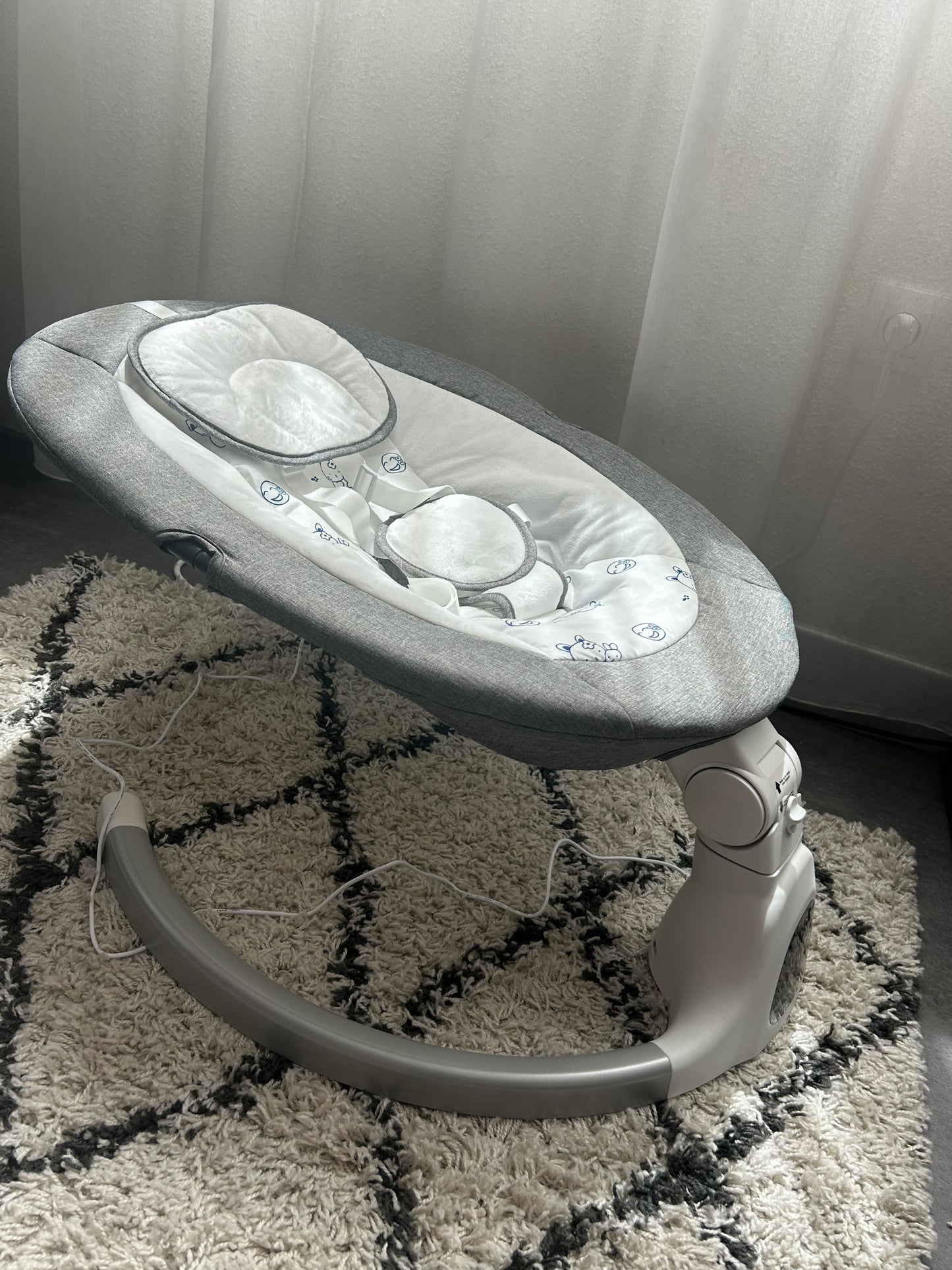 Transat Électrique Confort Premium – Balancement Automatique et Design Ergonomique